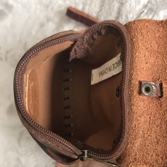 Boho 100% Leather Owl wristlet with key ring - Picture 4 of 7